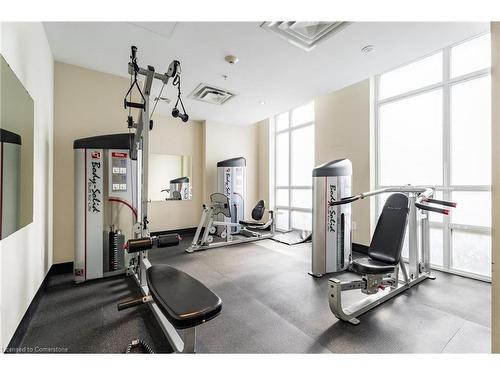 Penthouse 1106-81 Robinson Street, Hamilton, ON - Indoor Photo Showing Gym Room