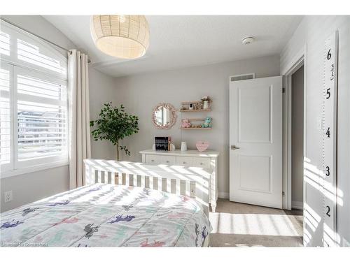 3447 Eternity Way, Oakville, ON - Indoor Photo Showing Bedroom