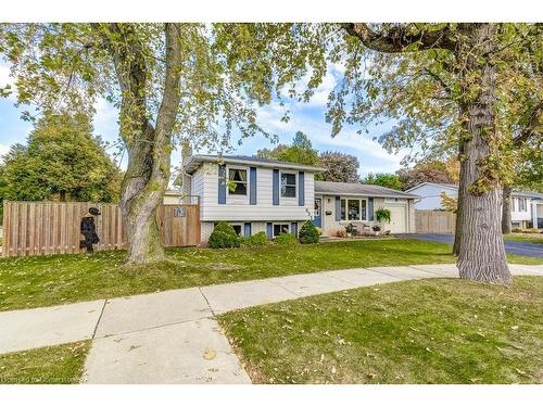 655 Cumberland Avenue, Burlington, ON - Outdoor With Facade