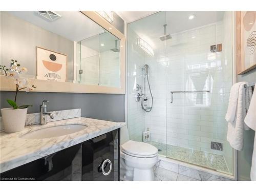 2206-90 Park Lawn Road, Etobicoke, ON - Indoor Photo Showing Bathroom