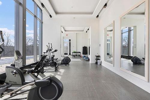 2206-90 Park Lawn Road, Etobicoke, ON - Indoor Photo Showing Gym Room