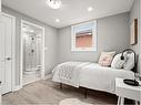 330 Dieppe Street, Welland, ON  - Indoor Photo Showing Bedroom 