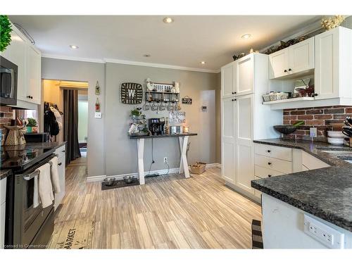 873 Conc 14 Townsend Concession, Simcoe, ON - Indoor Photo Showing Kitchen