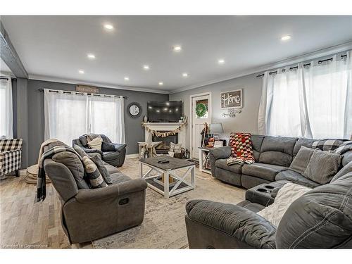 873 Conc 14 Townsend Concession, Simcoe, ON - Indoor Photo Showing Living Room