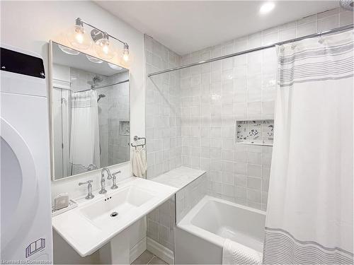 8 Sykes Street N, Meaford, ON - Indoor Photo Showing Bathroom