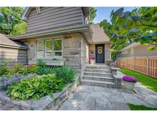 66 Park Avenue E, Burlington, ON - Outdoor