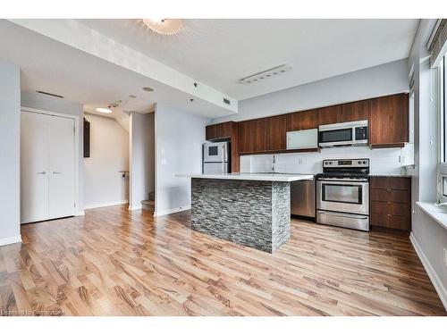 Th19-57 East Liberty Street, Toronto, ON - Indoor Photo Showing Kitchen