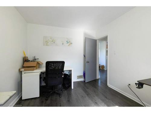 52 Martha Street, Hamilton, ON - Indoor Photo Showing Other Room