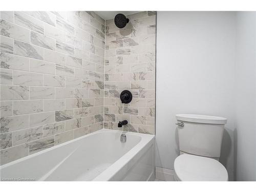 Lower-27 Grove Street, Hamilton, ON - Indoor Photo Showing Bathroom