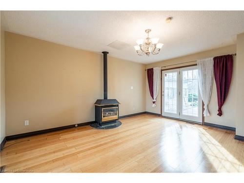 4127 Niagara River Parkway, Fort Erie, ON - Indoor Photo Showing Other Room With Fireplace