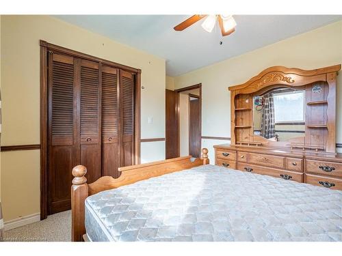 4127 Niagara River Parkway, Fort Erie, ON - Indoor Photo Showing Bedroom