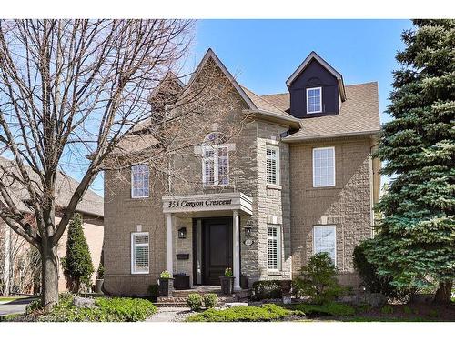 353 Canyon Crescent, Oakville, ON - Outdoor With Facade