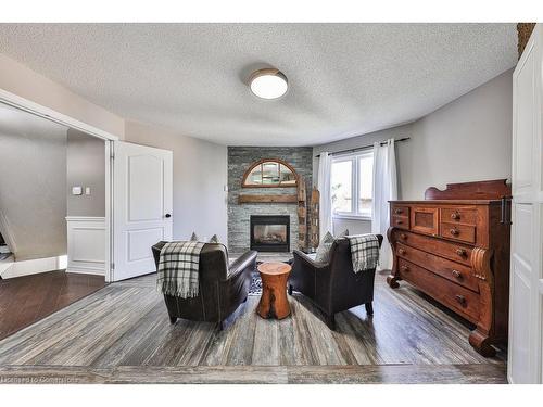 353 Canyon Crescent, Oakville, ON - Indoor Photo Showing Living Room With Fireplace