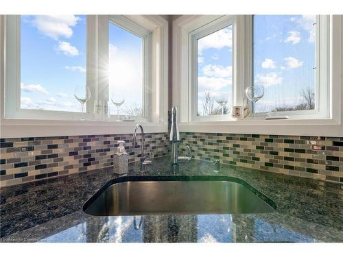 75642 Diltz Road, Wainfleet, ON - Indoor Photo Showing Kitchen