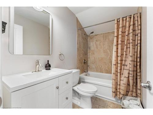 75642 Diltz Road, Wainfleet, ON - Indoor Photo Showing Bathroom