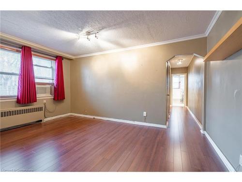 5-4 Robinson Street, Hamilton, ON - Indoor Photo Showing Other Room