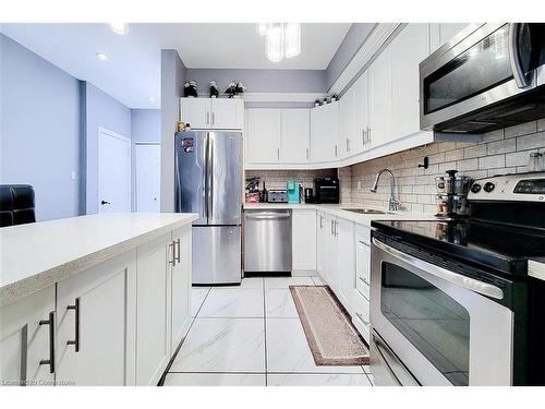 313 Fennell Avenue E, Hamilton, ON - Indoor Photo Showing Kitchen