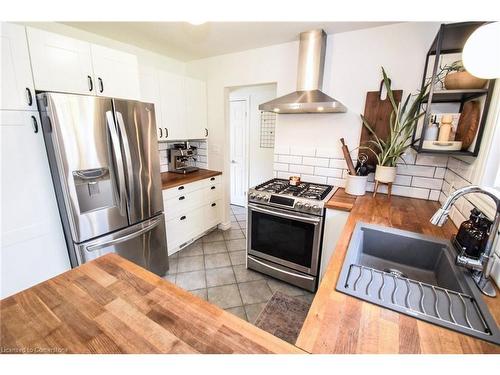 17 Rosemore Road, St. Catharines, ON - Indoor Photo Showing Kitchen With Stainless Steel Kitchen