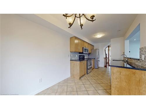 12 Southside Place, Hamilton, ON - Indoor Photo Showing Kitchen