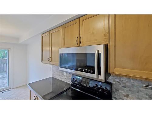 12 Southside Place, Hamilton, ON - Indoor Photo Showing Kitchen