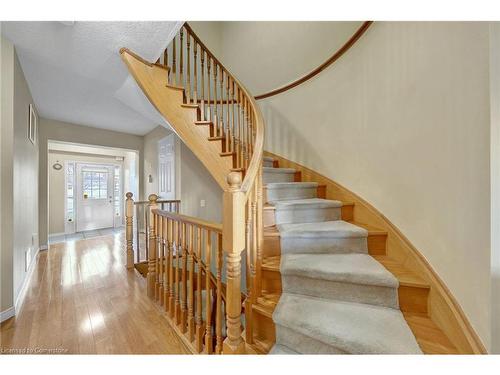 38 Cedarville Drive, Stoney Creek, ON - Indoor Photo Showing Other Room