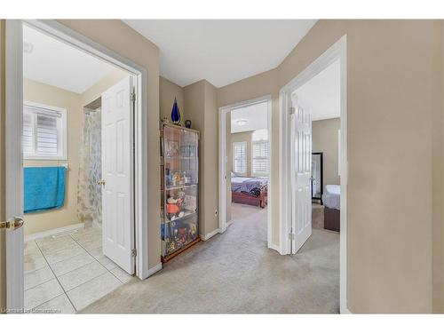 38 Cedarville Drive, Stoney Creek, ON - Indoor Photo Showing Other Room