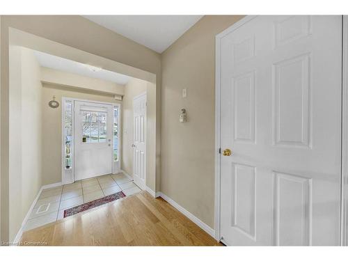 38 Cedarville Drive, Stoney Creek, ON - Indoor Photo Showing Other Room