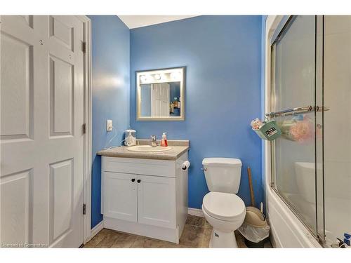 4 Rebecca Street, St. Catharines, ON - Indoor Photo Showing Bathroom