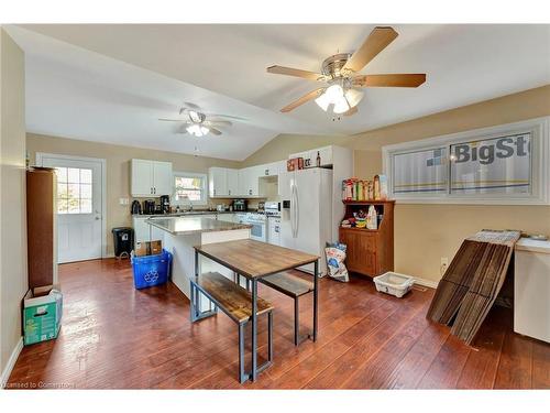 4 Rebecca Street, St. Catharines, ON - Indoor Photo Showing Dining Room