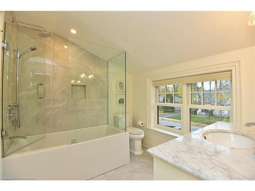 622 Woodland Avenue, Burlington, ON - Indoor Photo Showing Bathroom