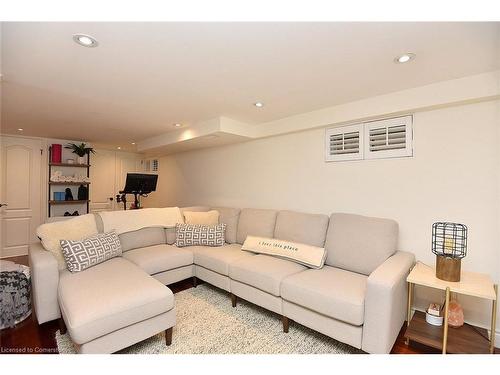 622 Woodland Avenue, Burlington, ON - Indoor Photo Showing Living Room