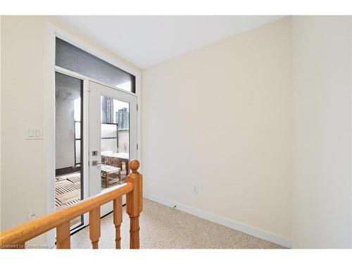 11-4080 Parkside Village Drive, Mississauga, ON - Indoor Photo Showing Other Room