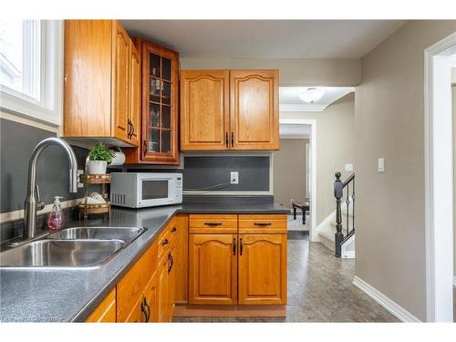 43 Brantwood Park Road, Brantford, ON - Indoor Photo Showing Kitchen With Double Sink