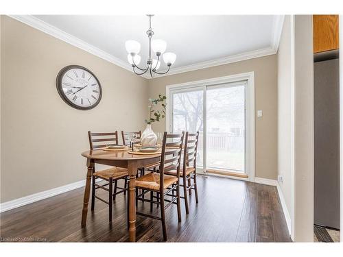 43 Brantwood Park Road, Brantford, ON - Indoor Photo Showing Dining Room