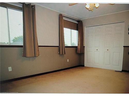 79 Broughton Avenue, Hamilton, ON - Indoor Photo Showing Other Room