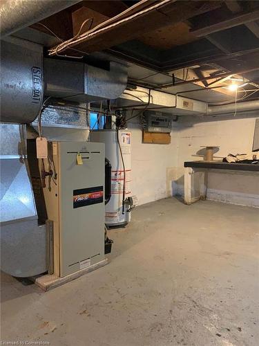 20 York Street, Welland, ON - Indoor Photo Showing Basement