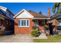 97 Strathearne Avenue  Hamilton, ON L8H 5K6