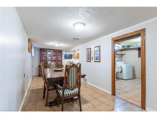 97 Strathearne Avenue, Hamilton, ON - Indoor Photo Showing Dining Room