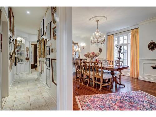 5 Jerseyville Road W, Ancaster, ON - Indoor Photo Showing Dining Room