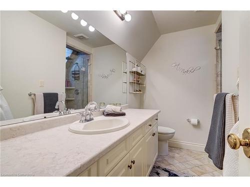 5 Jerseyville Road W, Ancaster, ON - Indoor Photo Showing Bathroom