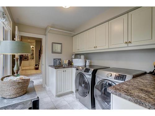 5 Jerseyville Road W, Ancaster, ON - Indoor Photo Showing Laundry Room