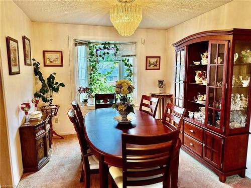 3056 Tecumseh Drive, Burlington, ON - Indoor Photo Showing Dining Room