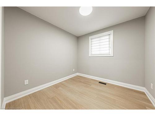 146 Gordon Drummond Avenue, Hamilton, ON - Indoor Photo Showing Other Room