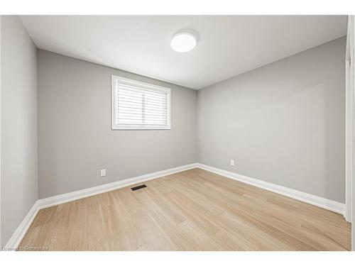 146 Gordon Drummond Avenue, Hamilton, ON - Indoor Photo Showing Other Room