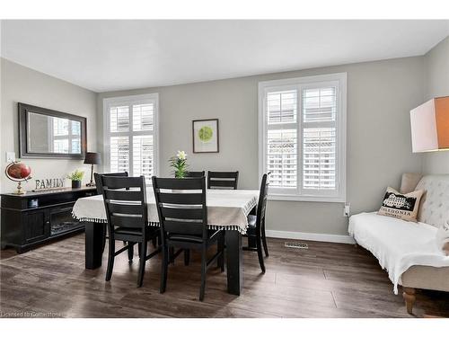 77 Argyle Street S, Caledonia, ON - Indoor Photo Showing Dining Room