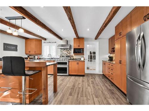 77 Argyle Street S, Caledonia, ON - Indoor Photo Showing Kitchen