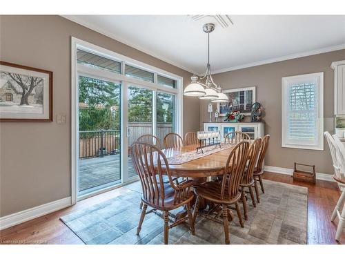 22 Martha Court, Fenwick, ON - Indoor Photo Showing Dining Room