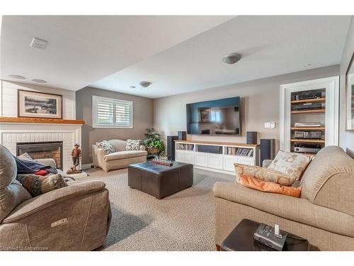 22 Martha Court, Fenwick, ON - Indoor Photo Showing Living Room With Fireplace