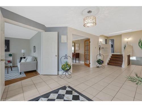 61 Blossom Avenue, Brantford, ON - Indoor Photo Showing Other Room