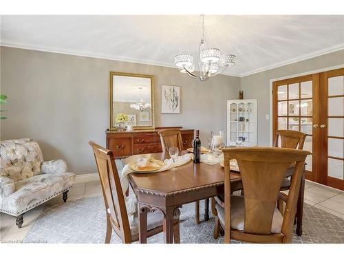 61 Blossom Avenue, Brantford, ON - Indoor Photo Showing Dining Room